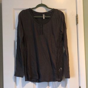 Grey long sleeve shirt